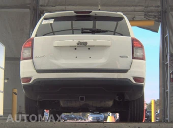 2014 Jeep Compass Latitude – miniatura 9