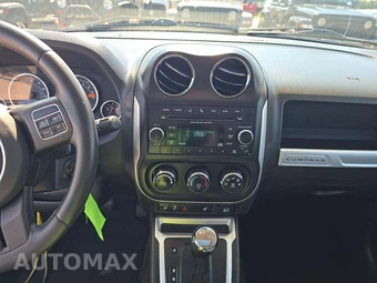 2014 Jeep Compass Latitude - miniatura 7