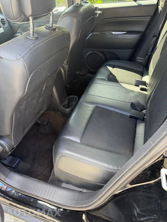 2014 Jeep Compass Latitude - miniatura 4