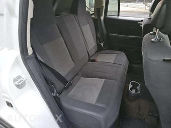 2014 Jeep Compass Sport – miniatura 16