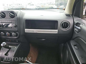 2014 Jeep Compass Sport – miniatura 19