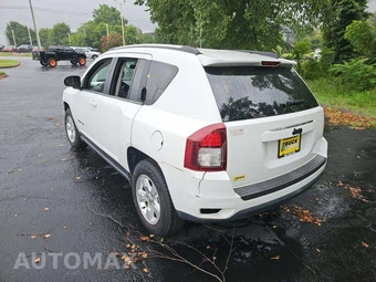 2014 Jeep Compass Sport – miniatura 2