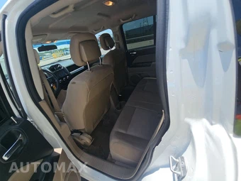 2014 Jeep Compass Sport – miniatura 13