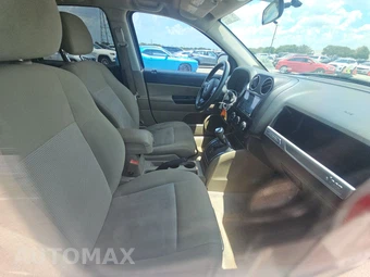 2014 Jeep Compass Sport – miniatura 8