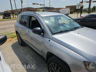 2014 Jeep Compass Sport - miniatura 4