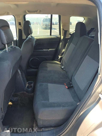 2014 Jeep Compass Sport – miniatura 13
