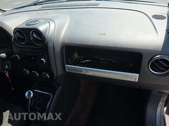 2014 Jeep Compass Sport – miniatura 19