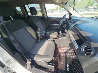 2014 Jeep Compass Sport – miniatura 8