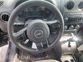 2014 Jeep Compass Sport – miniatura 10