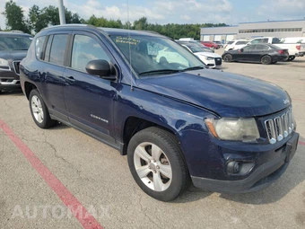 2014 Jeep Compass Sport – miniatura 3