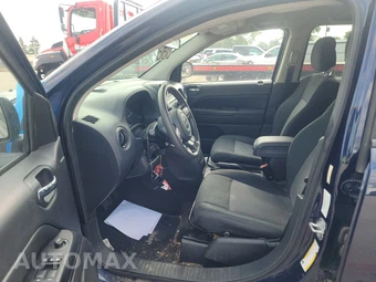 2014 Jeep Compass Sport – miniatura 7