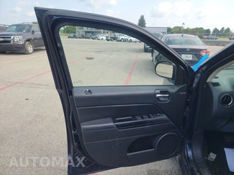 2014 Jeep Compass Sport – miniatura 9
