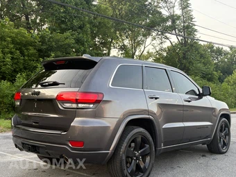 2014 Jeep Grand Cherokee Altitude Edition - miniatura 4