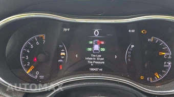 2014 Jeep Grand Cherokee Laredo - miniatura 19