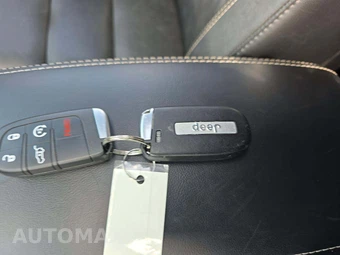 2014 Jeep Grand Cherokee Limited – miniatura 8