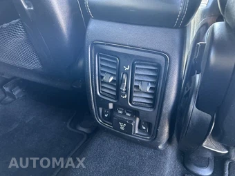 2014 Jeep Grand Cherokee Limited - miniatura 47