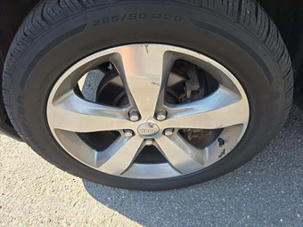 2014 Jeep Grand Cherokee Limited – miniatura 22