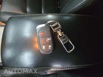 2014 Jeep Grand Cherokee Limited - miniatura 8