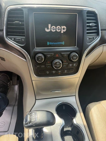 2014 Jeep Grand Cherokee Limited - miniatura 29