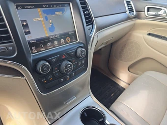 2014 Jeep Grand Cherokee Overland - miniatura 11