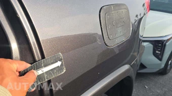 2014 Jeep Grand Cherokee Overland - miniatura 32