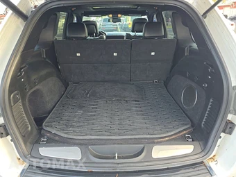 2014 Jeep Grand Cherokee Overland - miniatura 20