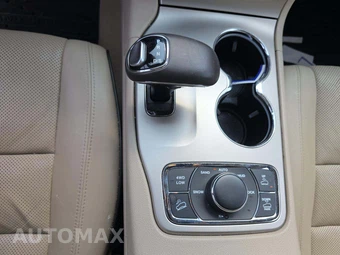 2014 Jeep Grand Cherokee Overland - miniatura 29