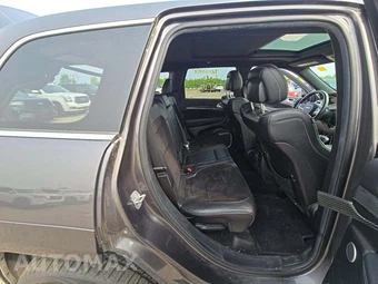 2014 Jeep Grand Cherokee SRT8 - miniatura 13