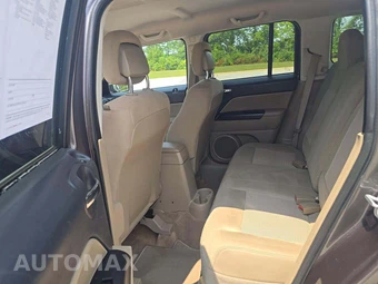 2014 Jeep Patriot Altitude Edition - miniatura 10