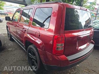 2014 Jeep Patriot Altitude Edition – miniatura 2