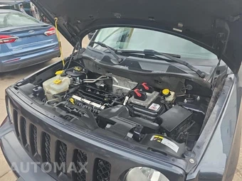 2014 Jeep Patriot Altitude Edition – miniatura 12