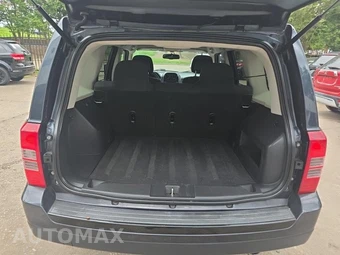2014 Jeep Patriot Altitude Edition – miniatura 13