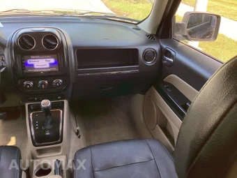 2014 Jeep Patriot Altitude Edition - miniatura 13
