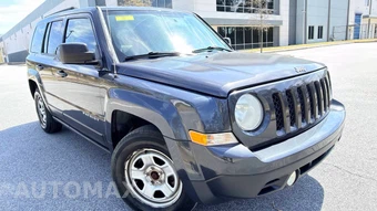 2014 Jeep Patriot High Altitude Edition - miniatura 14