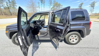 2014 Jeep Patriot High Altitude Edition - miniatura 6