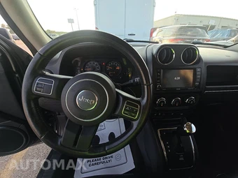 2014 Jeep Patriot High Altitude Edition – miniatura 11