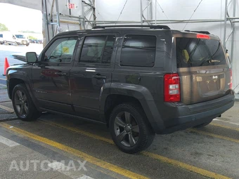 2014 Jeep Patriot High Altitude Edition – miniatura 6