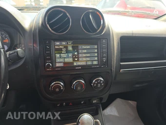 2014 Jeep Patriot High Altitude Edition – miniatura 11