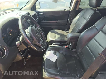 2014 Jeep Patriot High Altitude Edition – miniatura 7