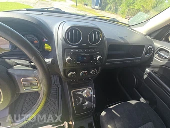 2014 Jeep Patriot Latitude – miniatura 11