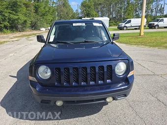 2014 Jeep Patriot Latitude – miniatura 2