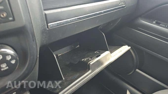2014 Jeep Patriot Latitude – miniatura 28