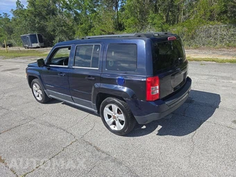2014 Jeep Patriot Latitude – miniatura 6