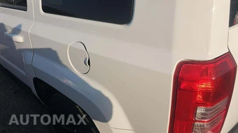 2014 Jeep Patriot Latitude – miniatura 20