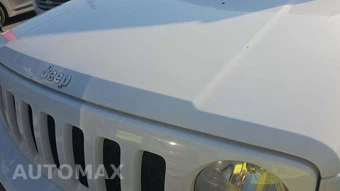 2014 Jeep Patriot Latitude – miniatura 28