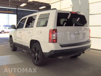 2014 Jeep Patriot Latitude – miniatura 6