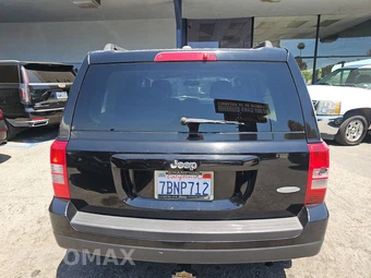 2014 Jeep Patriot Latitude – miniatura 5