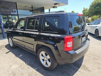 2014 Jeep Patriot Latitude – miniatura 6