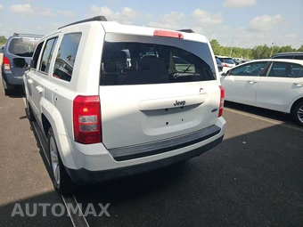 2014 Jeep Patriot Latitude – miniatura 6