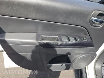 2014 Jeep Patriot Latitude – miniatura 9